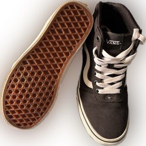 Vans Classic Black and White High-Tops